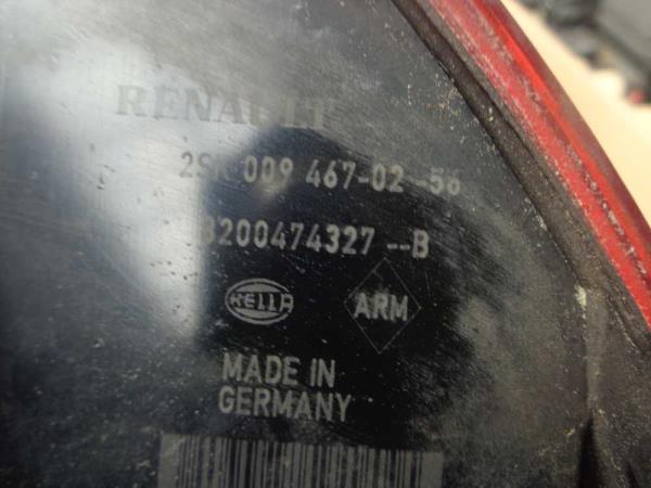 FEU ARRIERE DROIT RENAULT - Vue 3